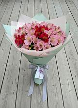 Букет цветов из:  Альстромерии в Краснодаре