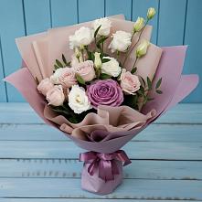 Букет цветов из:  Розы и Лизиантусы в Краснодаре