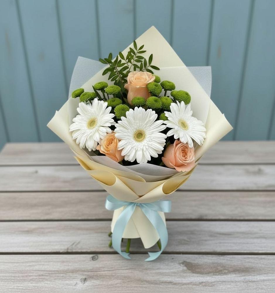 Букет цветов из: Герберы, Розы и Хризантемы в Краснодаре